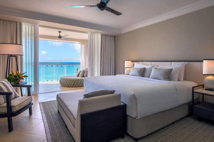 Deluxe Room at Fairmont Royal Pavilion